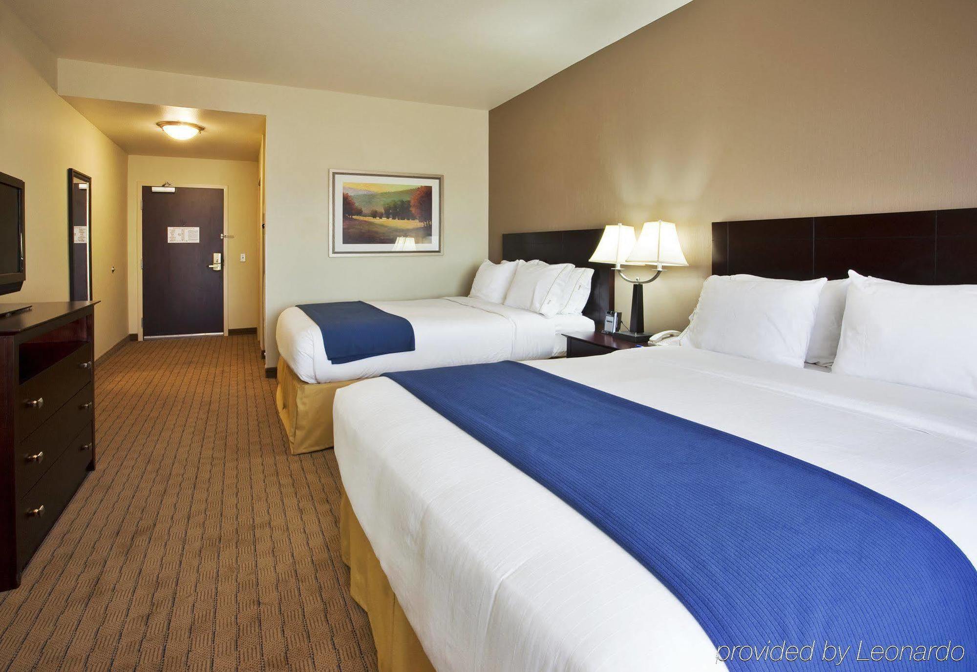 Holiday Inn Express Hotel & Suites Napa Valley-American Canyon By Ihg Exterior photo